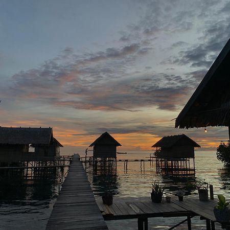 Nyanse Homestay - Raja Ampat Besir Luaran gambar