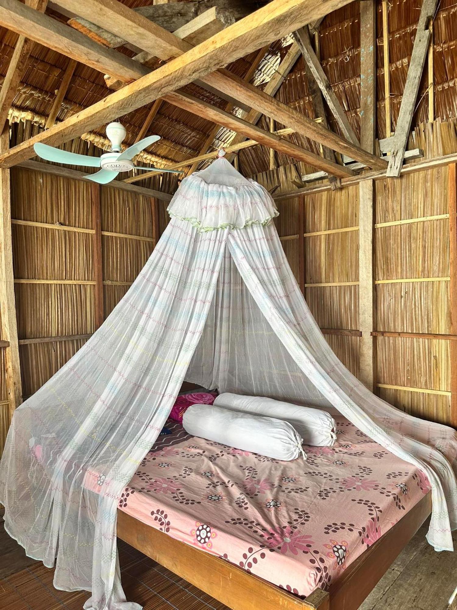 Nyanse Homestay - Raja Ampat Besir Luaran gambar